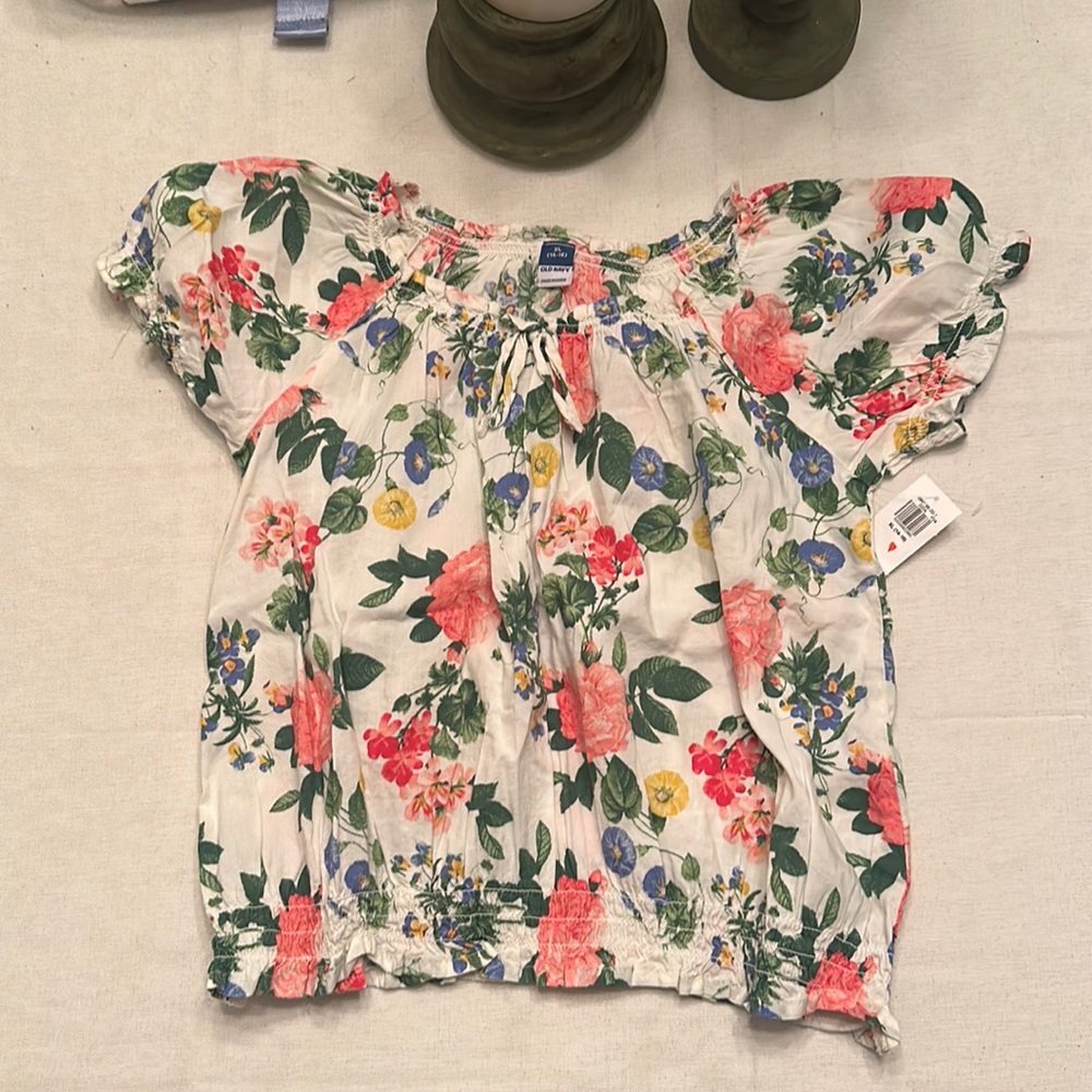 Kids old navy xlg flower shirt